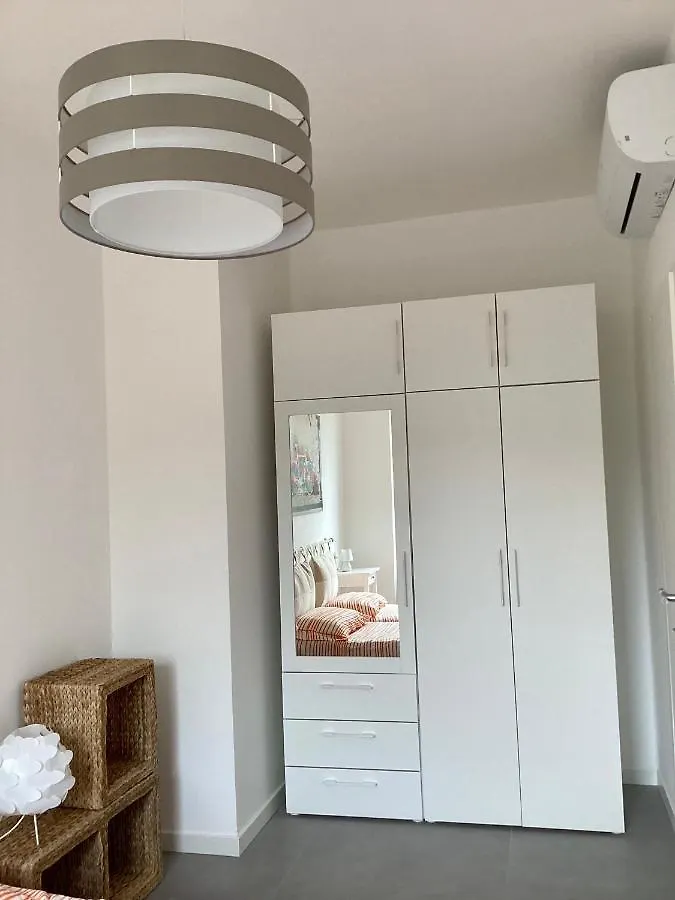 Διαμέρισμα Casa Mario & Laura Ferienwohnungen Free Wi-Fi Parking Μαλτσεζίνε