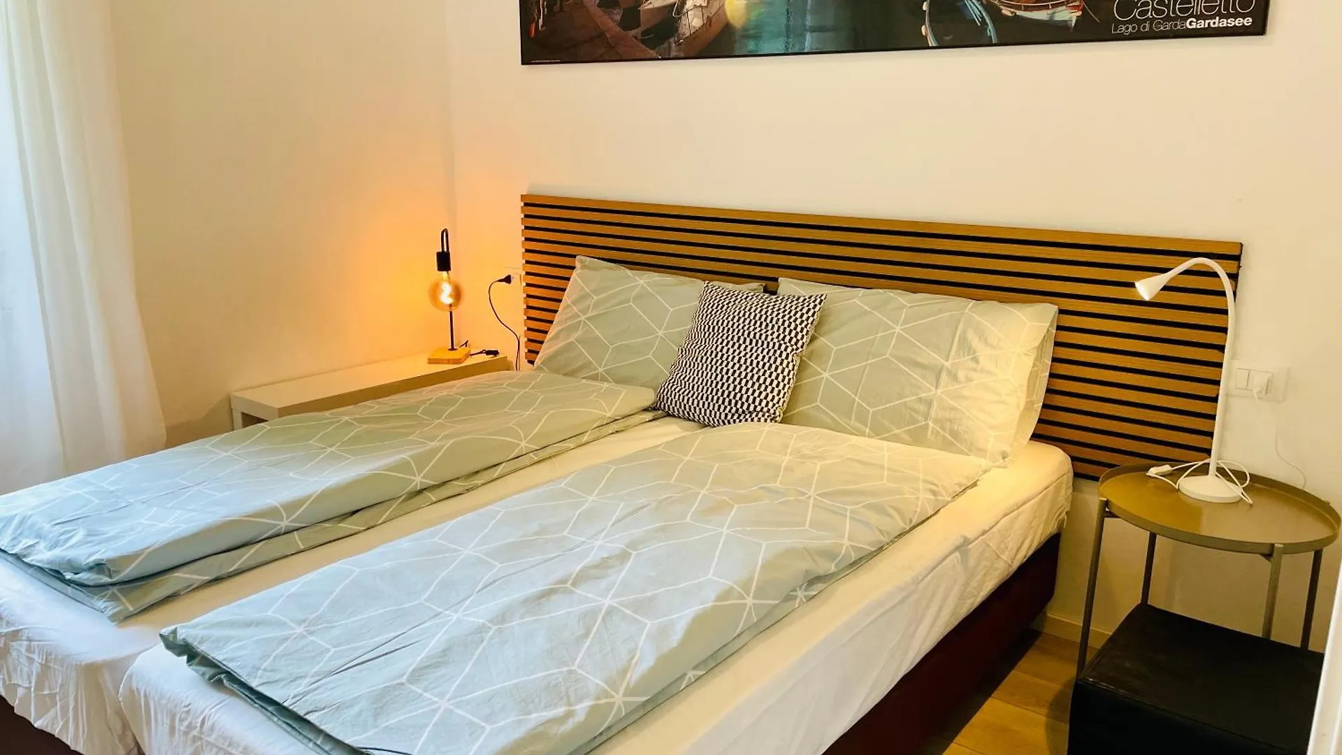 Casa Mario & Laura Ferienwohnungen Free Wi-Fi Parking Μαλτσεζίνε 0*,